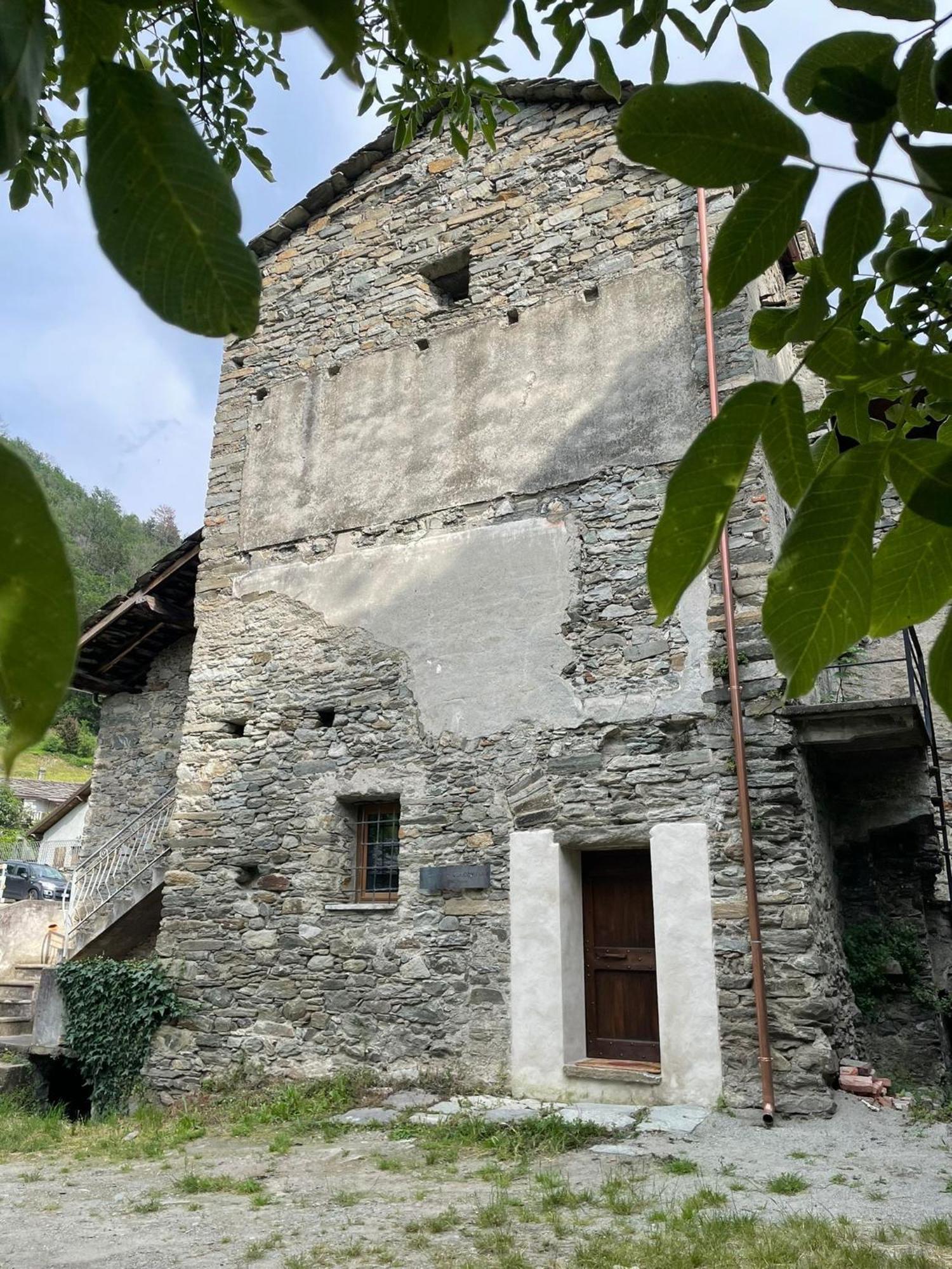 Appartement La Torre Colombaia - Monumento Del 1400 à Arnad Extérieur photo